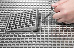 flushing drain cleaning